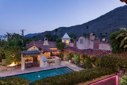 Andalusian Court - image 2