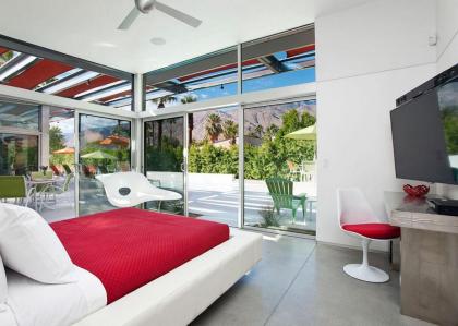 Glass and Steel House 2012 - image 3