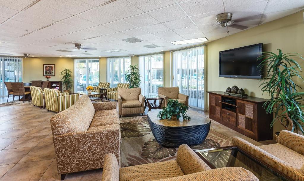WorldMark Palm Springs - image 3