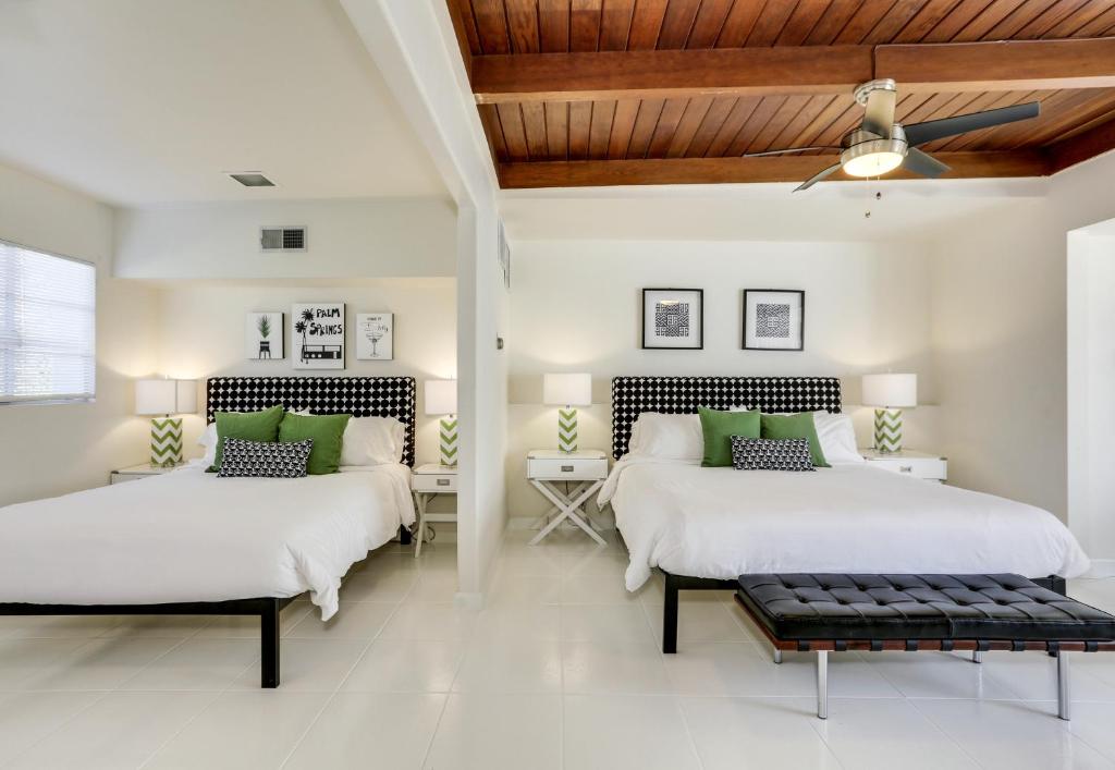 The Three Fifty Hotel- Adults only 21 & up - image 4