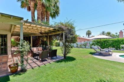 Ruth Hardy Park Oasis - image 2