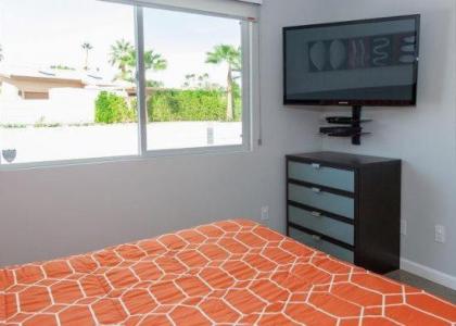 Desert Chill-Pool-Spa-5BR/4BA - image 3