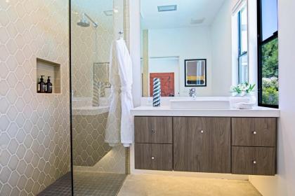 Brand New 2017 Luxury Dream Home - All Private Bathrooms! Must See! - image 2