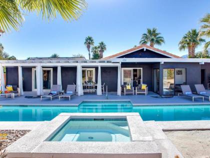 Holiday homes in Palm Springs California