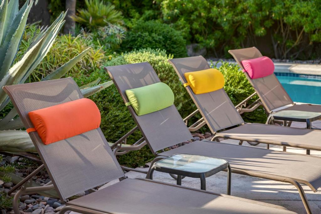Avance Hotel - image 7