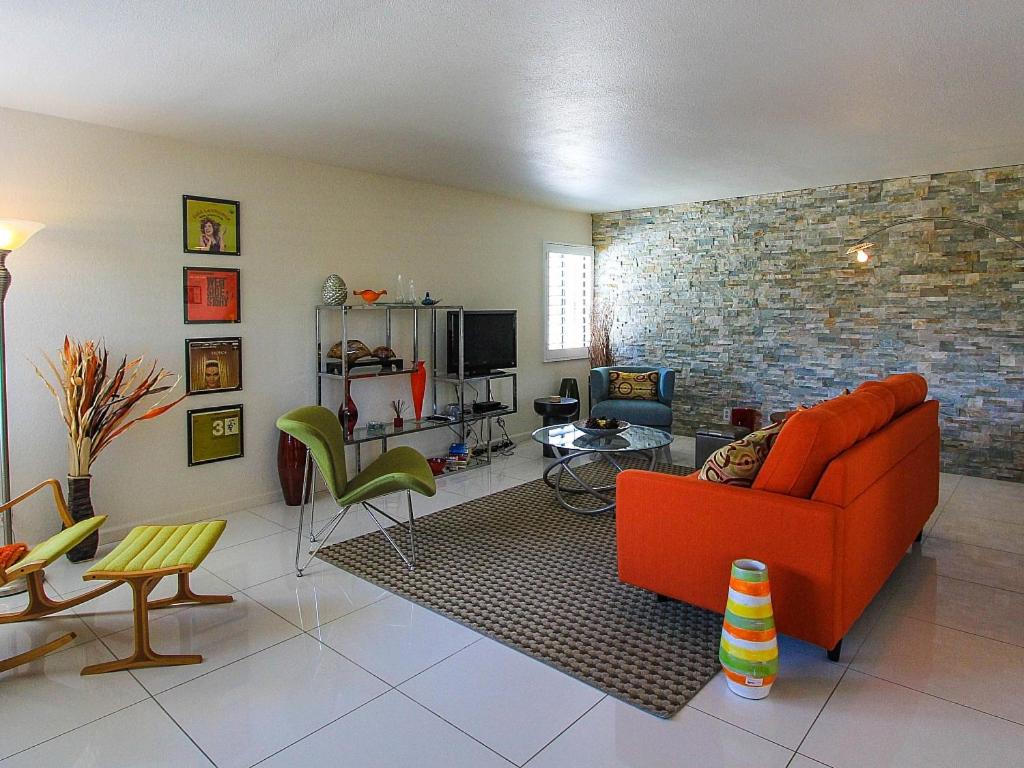 Sagewood Mid-Century Delight Condo - main image