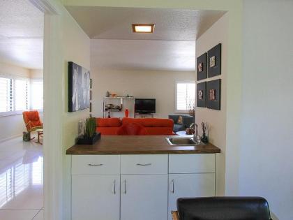 Sagewood Mid-Century Delight Condo - image 5