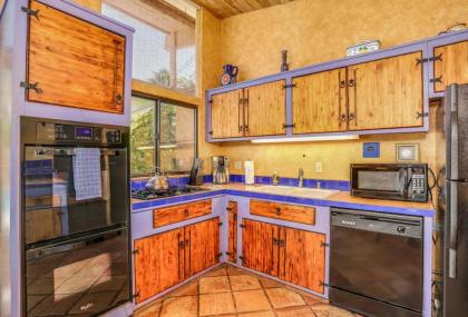 Early California Style - image 5