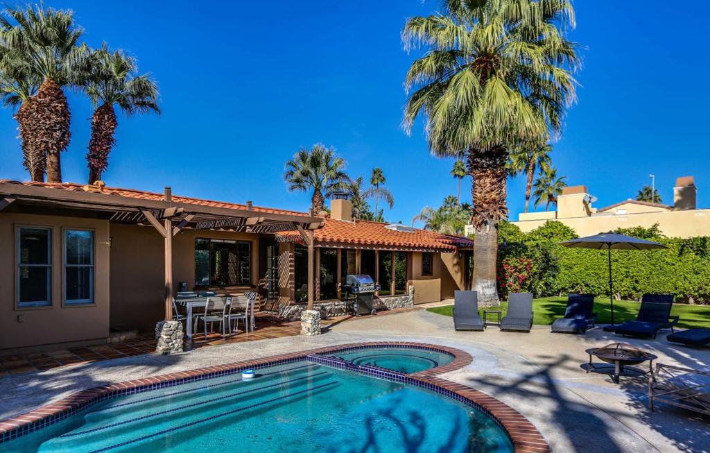 Spanish Hideaway - main image