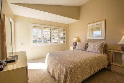 Palm Springs Villa - image 17