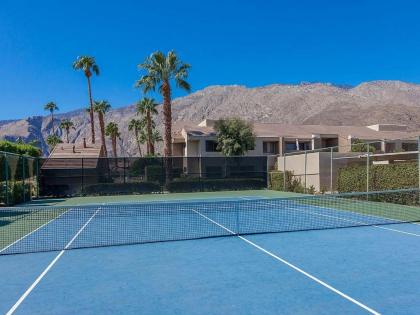 Palm Springs Villa - image 3