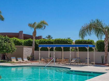 Palm Springs Villa - image 4