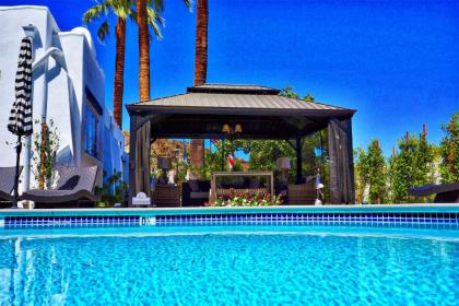 AMIN CASA PALM SPRINGS - image 2