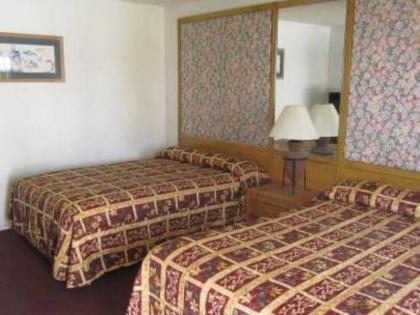 THE PALM SPRINGS HOTEL