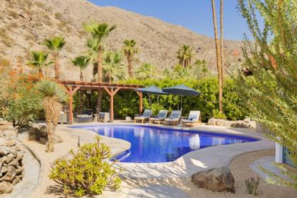 Holiday homes in Palm Springs California