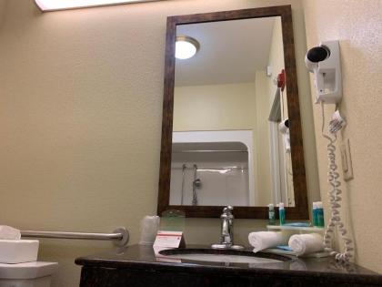Holiday Inn Express Hotel & Suites Pampa an IHG Hotel - image 7