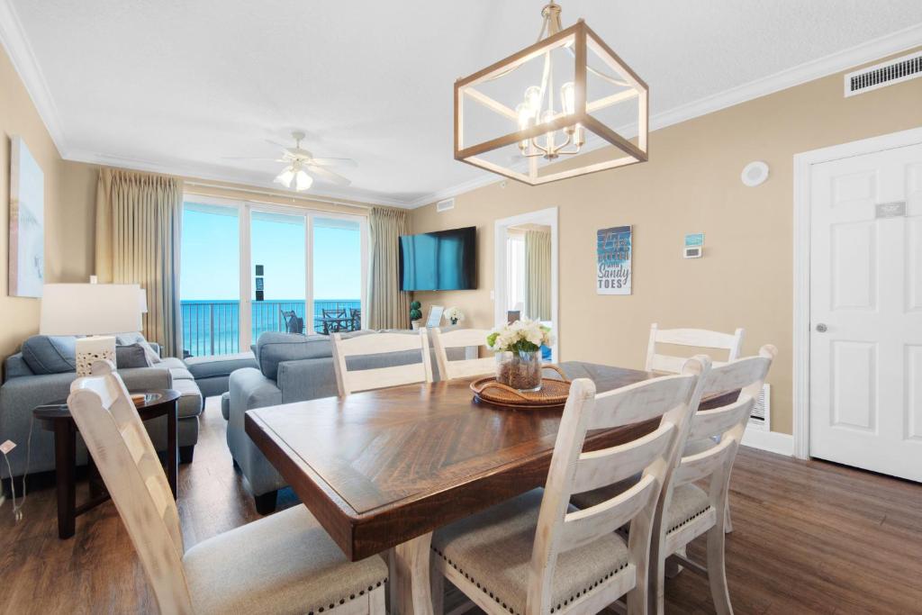 Twin Palms 1401 by RealJoy Vacations - main image