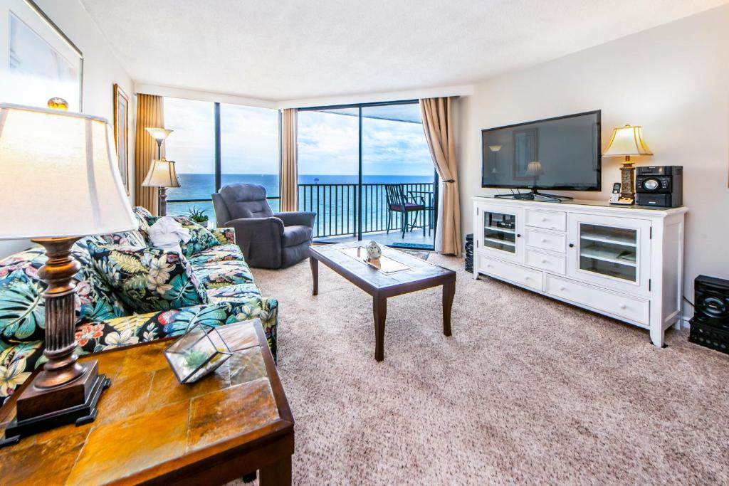 Windward 604 at Edgewater by RealJoy Vacations - main image