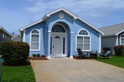 PCB Family Home with Pool Access 1 mile to Beach