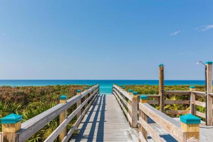 DRIFtWOOD COttAGE at Seacrest Beach   1581803