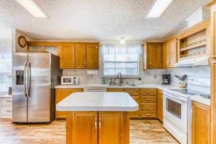 Laguna Hideaway - image 15