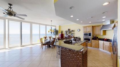 Grand View East 1701 - image 4
