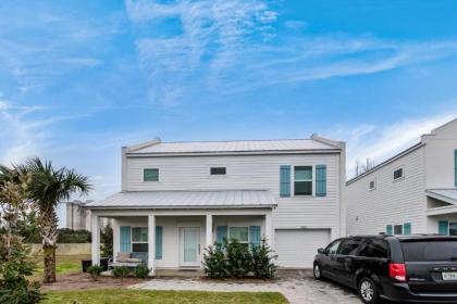 Seabreeze - New Construction - Short Walk to the Beach! Beachy Beautiful!