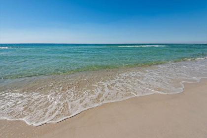 Majestic Beach Resort 2104 Tower 1 - image 10
