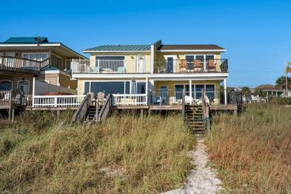 Hanging Out by RealJoy Vacations Panama City Beach Florida