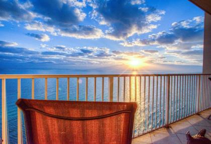 Tidewater 2610 2BD 3Bath and Ocean Front Indoor Outdoor Pools - image 1