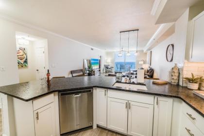 Tidewater 1802-Spectacular 3BD Beach Condo Pools ArcadeHotTubs - image 10
