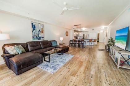 Tidewater 1802-Spectacular 3BD Beach Condo Pools ArcadeHotTubs - image 13