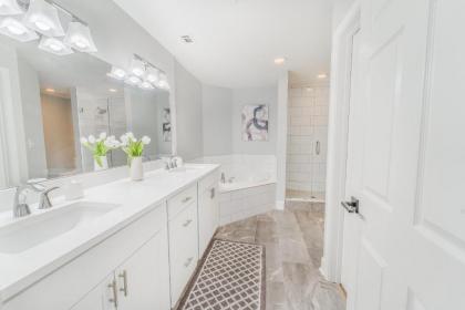 Tidewater 1802-Spectacular 3BD Beach Condo Pools ArcadeHotTubs - image 4