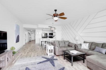 Aqua Resort 1705 by RealJoy Vacations - image 12