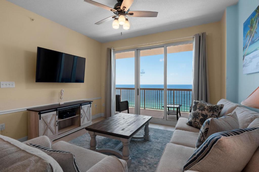 Sunrise Beach 2105 - image 5