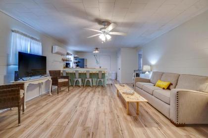 Beach House   the Dancing Dolphin Florida