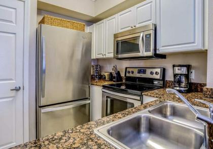 Tidewater Beach Resort By MC Luxury Rentals - image 11
