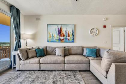 Calypso Resort and Towers #1806-3 by Book That Condo - image 4