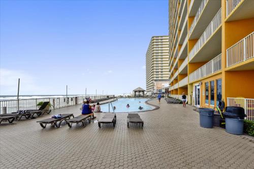 Treasure Island 1608 - image 3