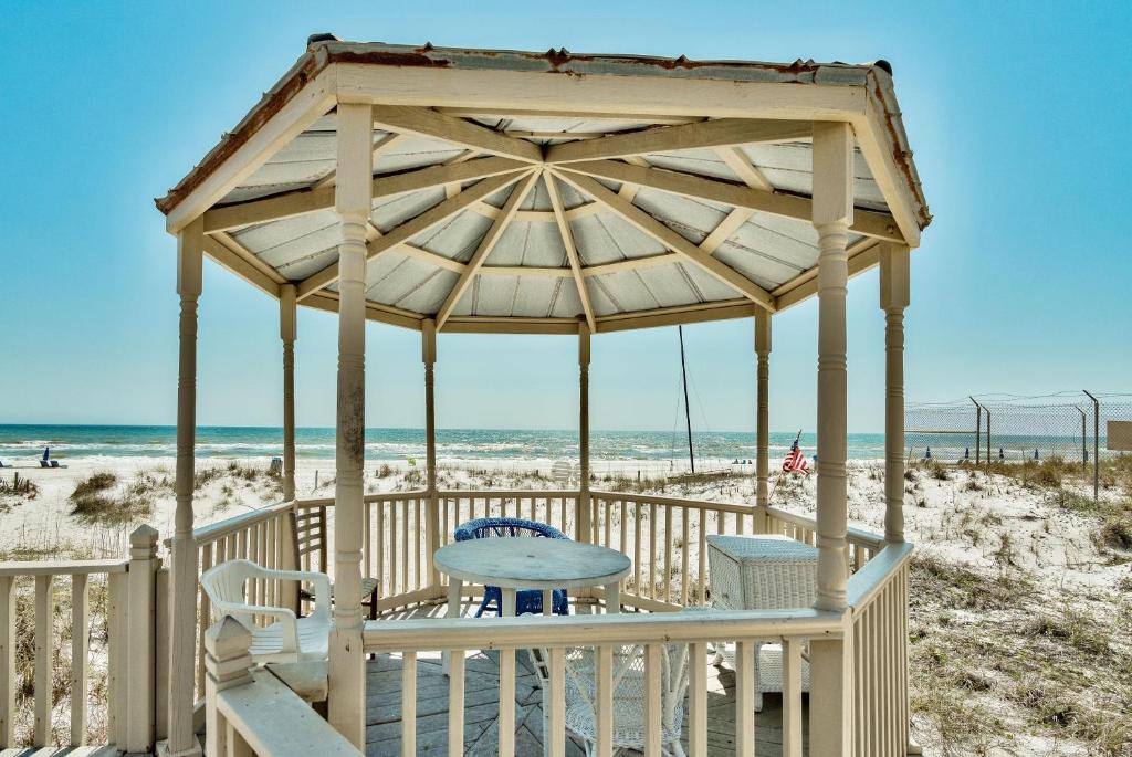 Casa Isabella - Wonderful Private Beachfront Home - Beautiful!! - main image