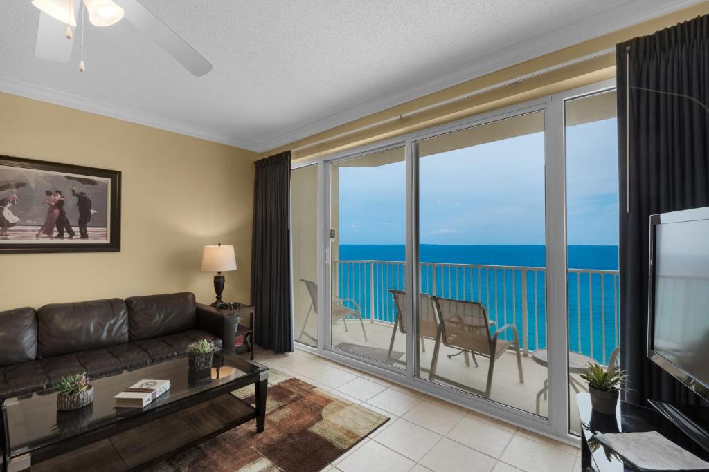 Boardwalk 1405 by RealJoy Vacations - main image