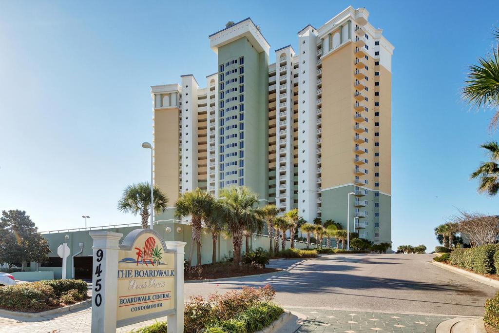 Boardwalk 1405 by RealJoy Vacations - image 3