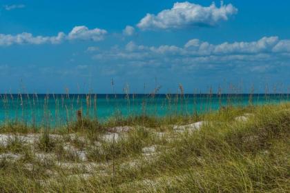 Myka Bay Laketown Wharf - image 14