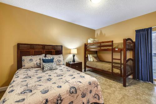 Boardwalk Beach Resort #1402 by Book That Condo - image 4