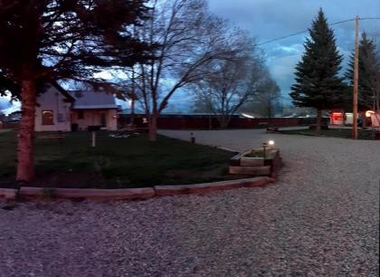 Bryce Canyon Motel - image 8