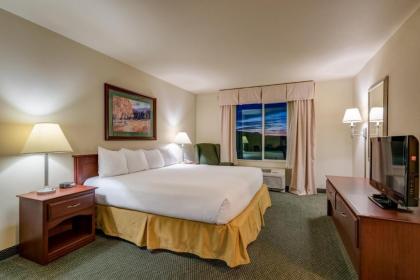 Grand River Hotel - image 15