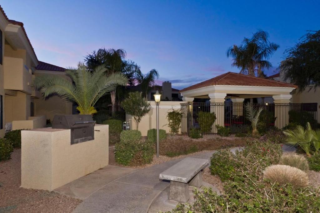 Sun Kissed 1 BR by Casago - image 6