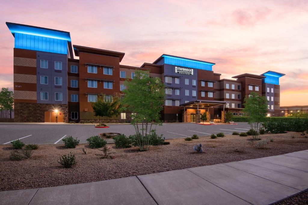 Staybridge Suites - Scottsdale - Talking Stick an IHG Hotel - main image