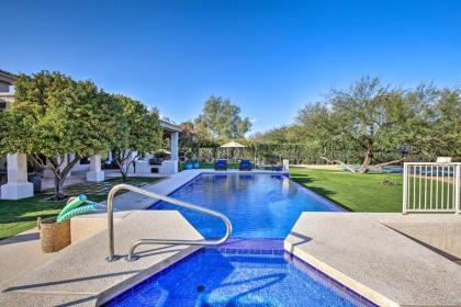 Lavish Paradise Valley Home with Sports Court and Pool
