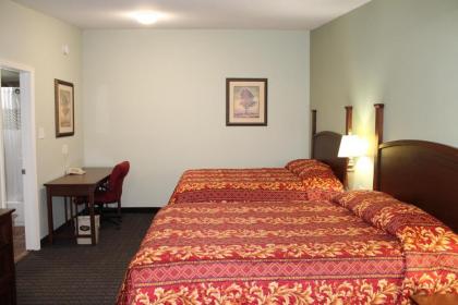 American Inn & Suites - image 7